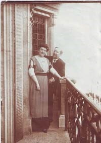 Checa y esposa